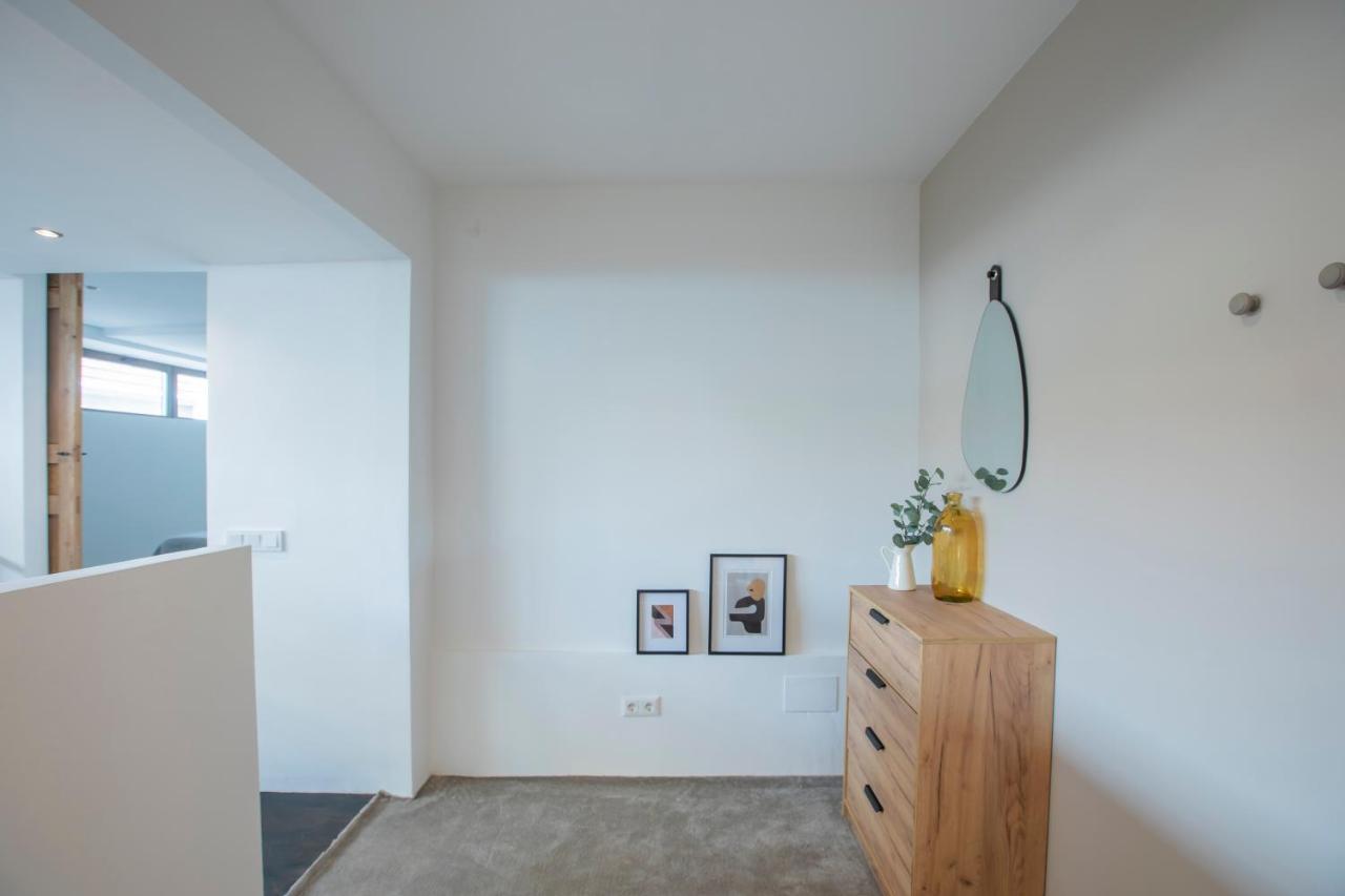 Del Parque Flats San Andres Appartement Málaga Buitenkant foto